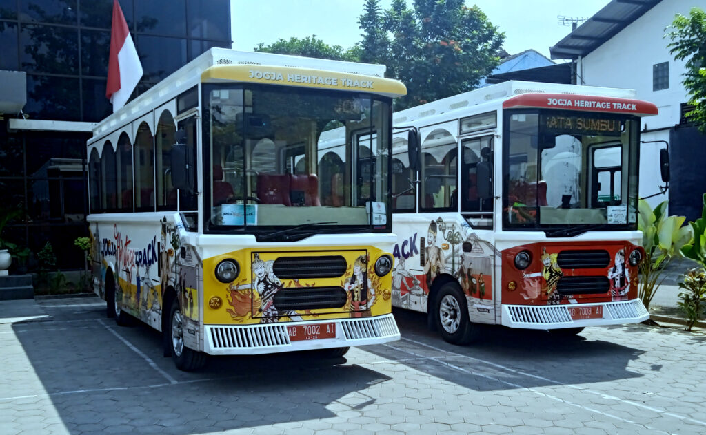 Jogja Heritage Track Sebagai Wisata Sejarah yang Bikin Nagih! 2 jogja heritage track
bus jogja heritage
bus jogja heritage track
bus wisata jogja heritage
cara naik jogja heritage track
heritage track jogja
jogja heritage track harga
jogja heritage track harga tiket
tarif jogja heritage track
