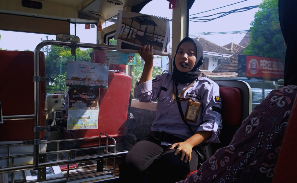 Jogja Heritage Track Sebagai Wisata Sejarah yang Bikin Nagih! 3 jogja heritage track
bus jogja heritage
bus jogja heritage track
bus wisata jogja heritage
cara naik jogja heritage track
heritage track jogja
jogja heritage track harga
jogja heritage track harga tiket
tarif jogja heritage track